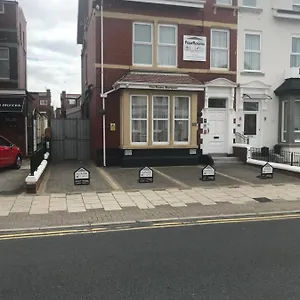 Bed & Breakfast Fourrooms - Couples Only, Blackpool
